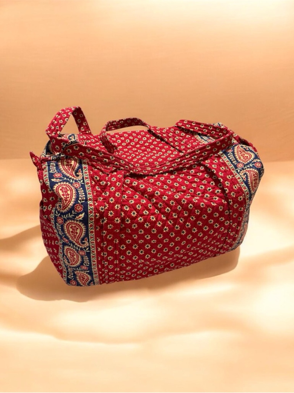 Vera Bradley Red Paisley Quilted Duffle Bag Travel Weekender Vintage Print - Picture 2 of 7